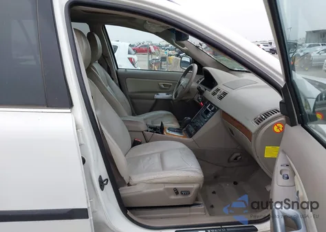 2005 Volvo Xc90 2.5T from USA, damaged, VIN YV1CY592451150535